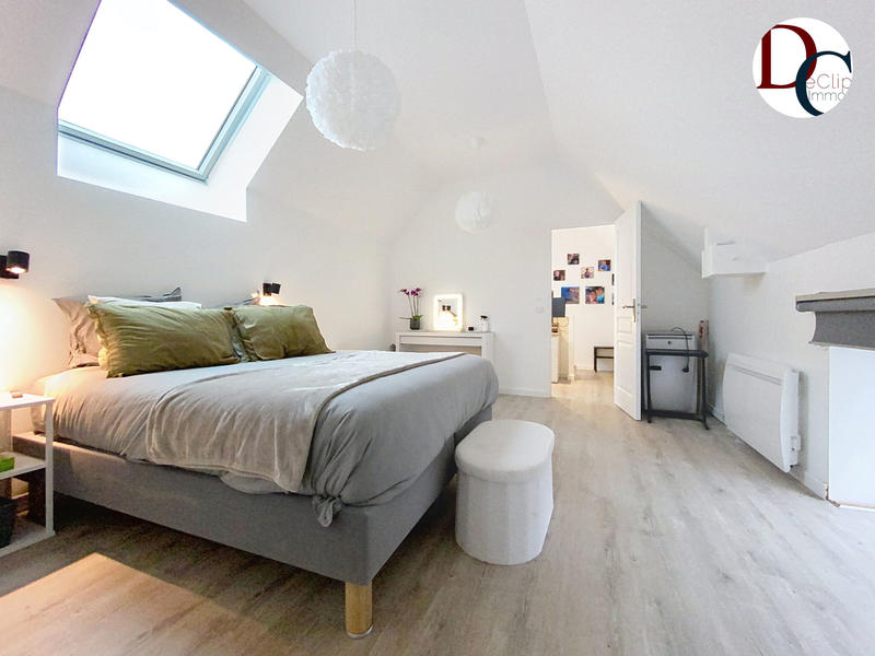 Maison - 197 m² - 10 pièces