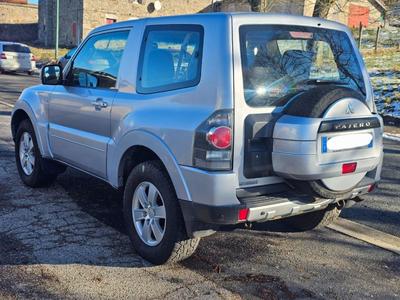 Mitsubishi Pajero 3.2 Di-D Invite 160cv 4x4 3p Bvm Fap