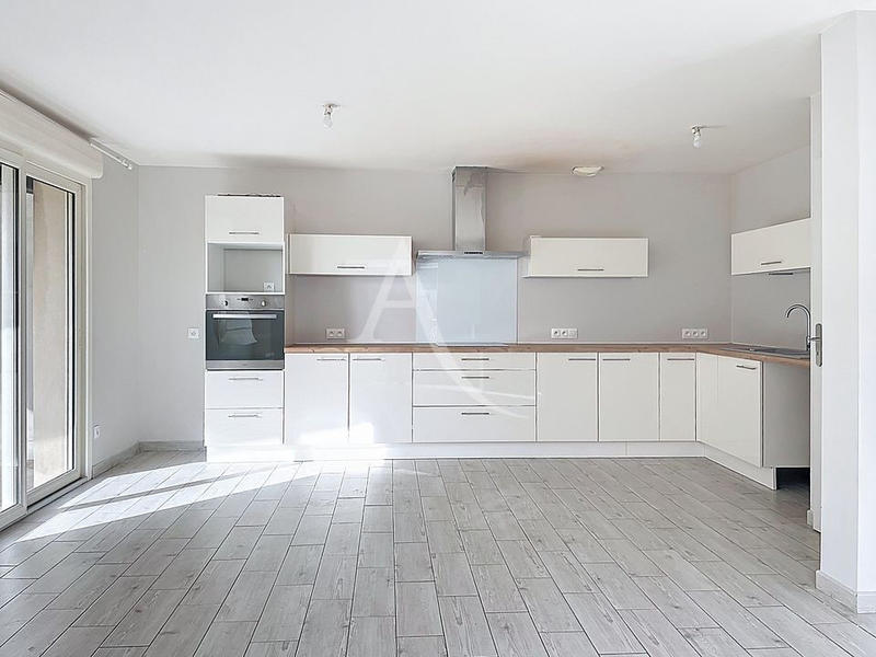 Maison - 82 m² - 4 pièces