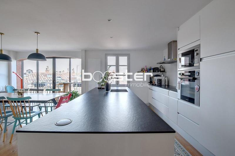 Appartement ancien - 150 m² - 6 pièces