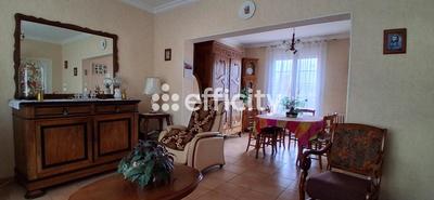 Maison - 93 m² - 4 pièces