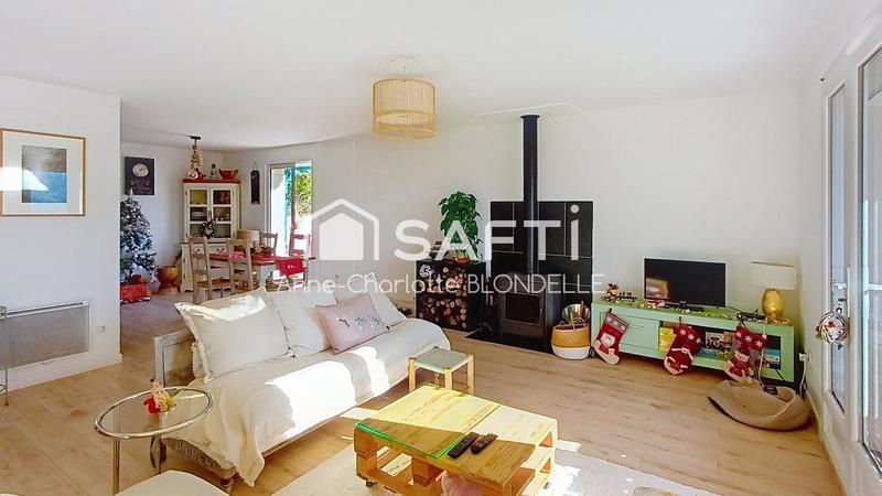 Maison - 97 m² - 5 pièces