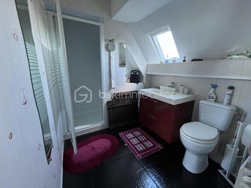 Demeure - 167 m² - 8 pièces