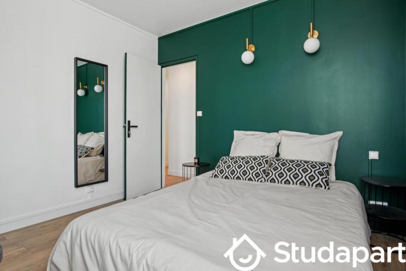 Chambre - 10 m² - 1 pièce