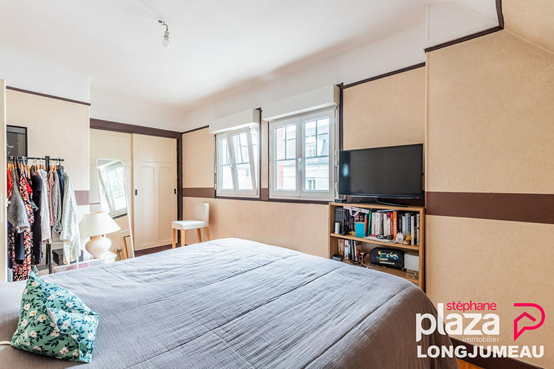 Maison - 133 m² - 8 pièces