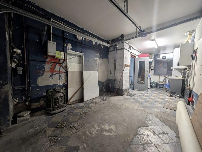 Propriété - 150 m² - 6 pièces