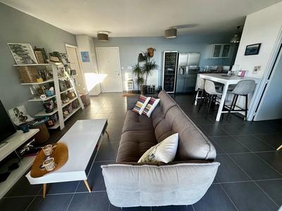 Appartement - 89 m² - 4 pièces