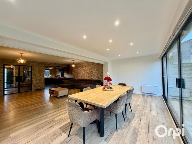 Maison - 120 m² - 4 pièces