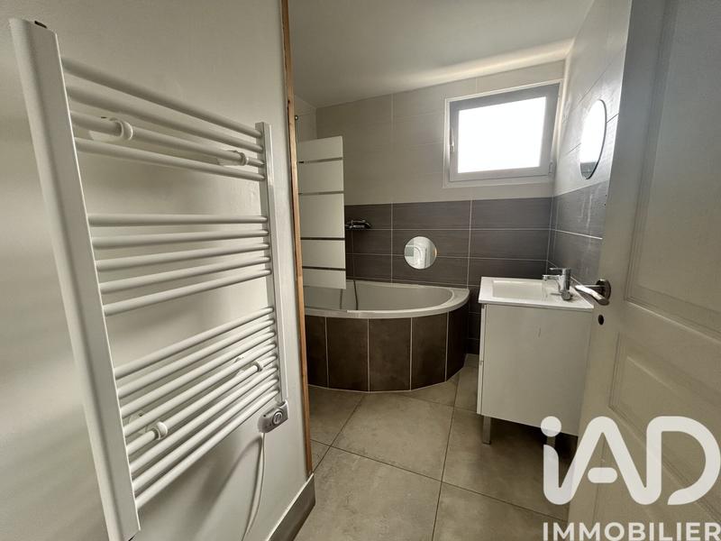 Maison - 72 m² - 4 pièces