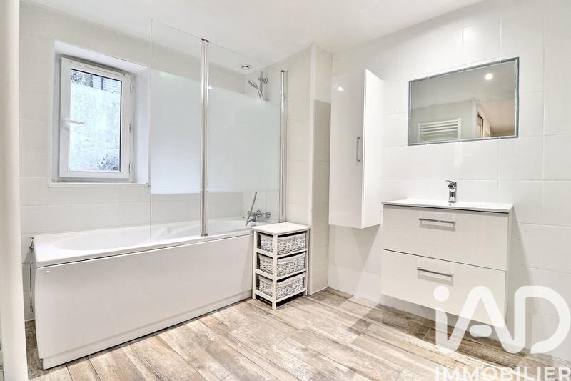 Maison de village - 85 m² - 4 pièces