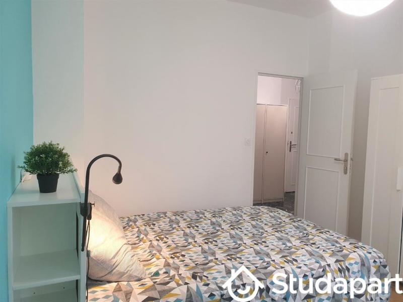 Chambre - 9 m² - 1 pièce