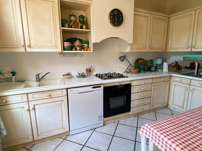 Maison - 350 m² - 9 pièces