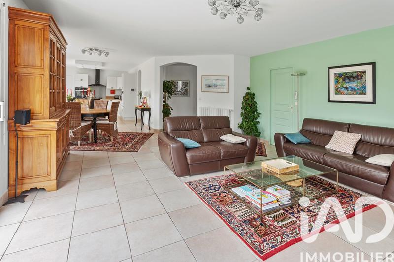 Maison - 166 m² - 6 pièces