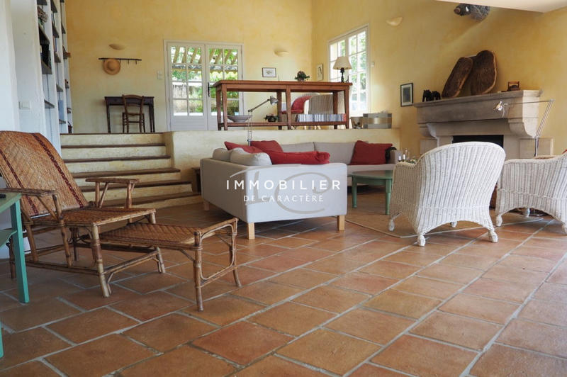 Maison - 160 m² - 6 pièces