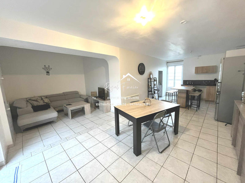 Maison ancienne - 99 m² - 5 pièces