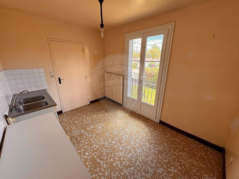 Maison - 98 m² - 5 pièces