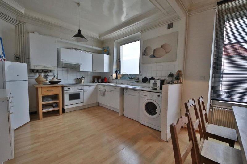 Duplex - 121 m² - 5 pièces