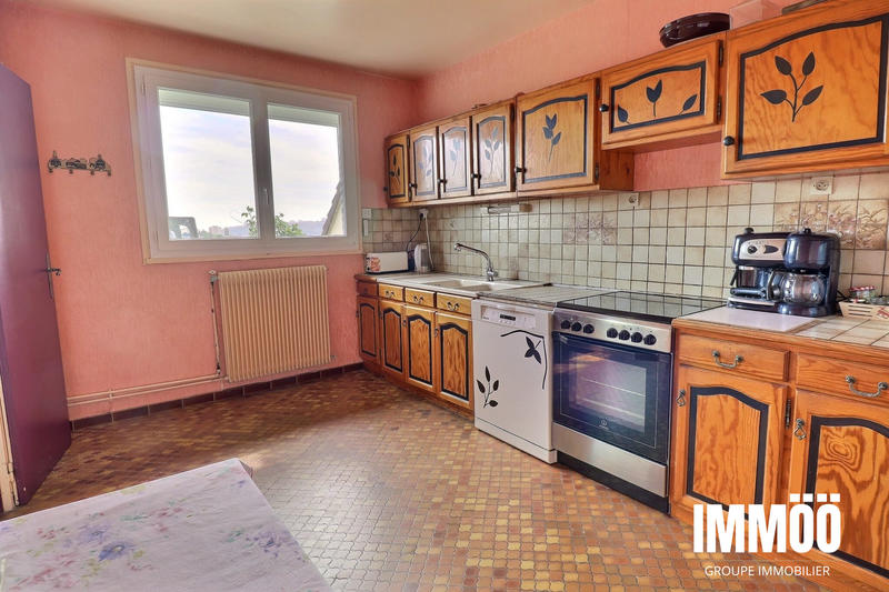 Maison - 142 m² - 6 pièces