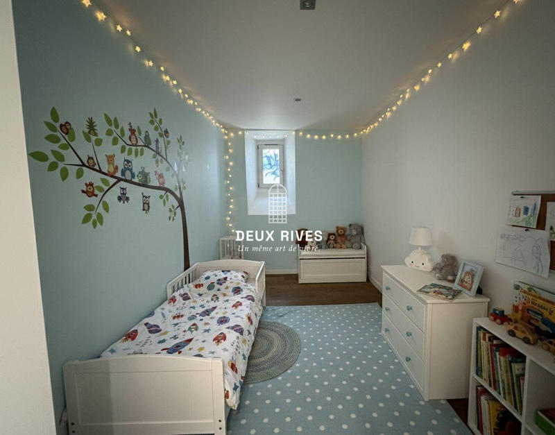 Appartement - 80 m² - 3 pièces