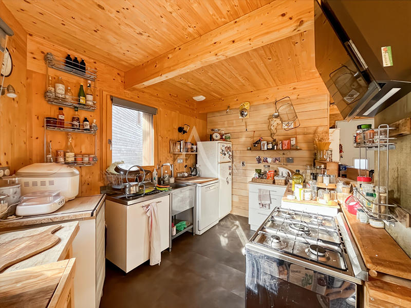 Maison - 110 m² - 6 pièces