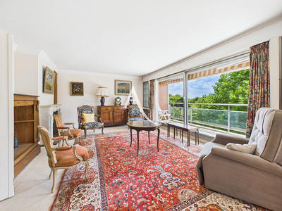 Appartement - 161 m² - 5 pièces