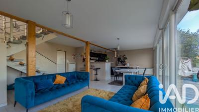 Maison - 140 m² - 5 pièces
