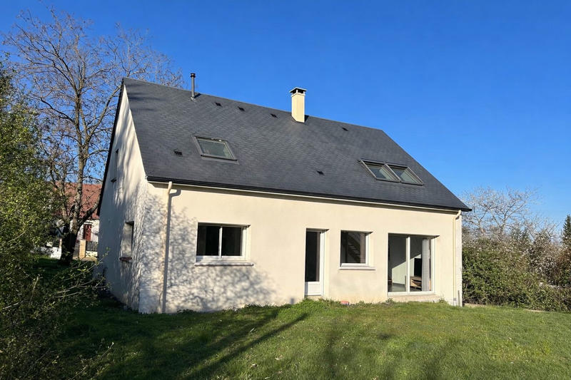 Maison - 170 m² - 6 pièces