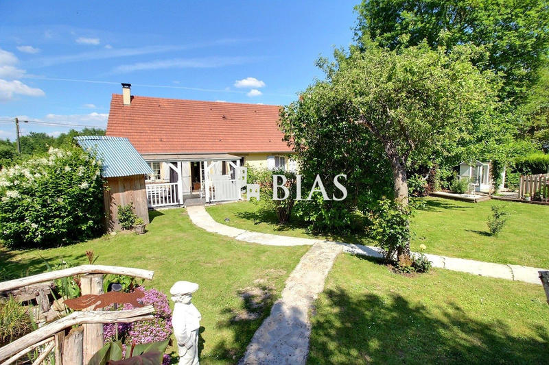 Maison - 80 m² - 4 pièces