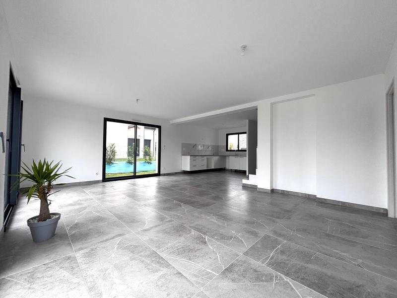 Maison - 124 m² - 5 pièces