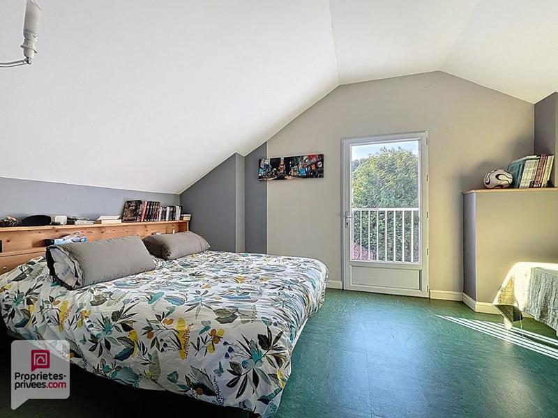 Maison - 167 m² - 7 pièces