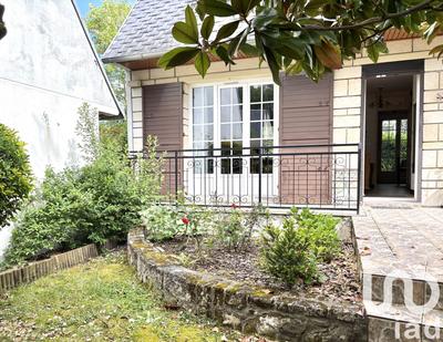 Maison - 95 m² - 5 pièces