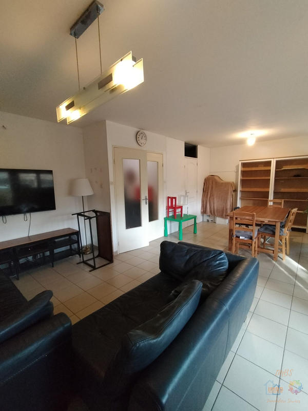 Appartement - 93 m² - 3 pièces