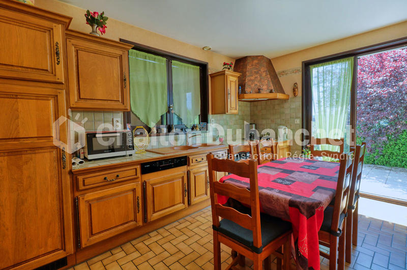 Maison - 194 m² - 7 pièces