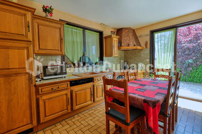 Maison - 194 m² - 7 pièces