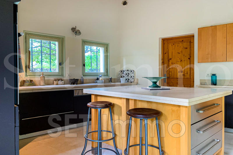 Villa - 144 m² - 5 pièces