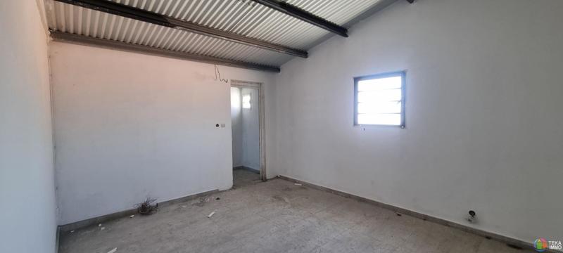 Local commercial - 391 m² - 1 pièce