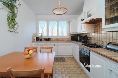 Appartement - 74 m² - 3 pièces