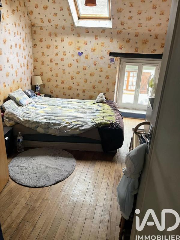 Maison - 95 m² - 4 pièces