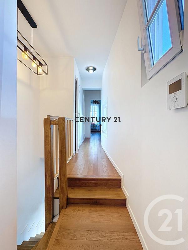 Maison de ville - 93 m² - 5 pièces