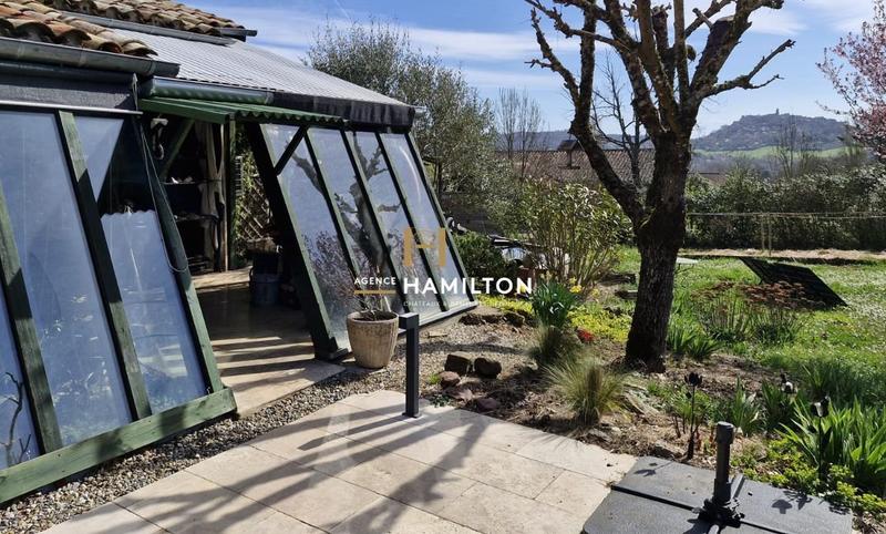 Maison - 143 m² - 5 pièces