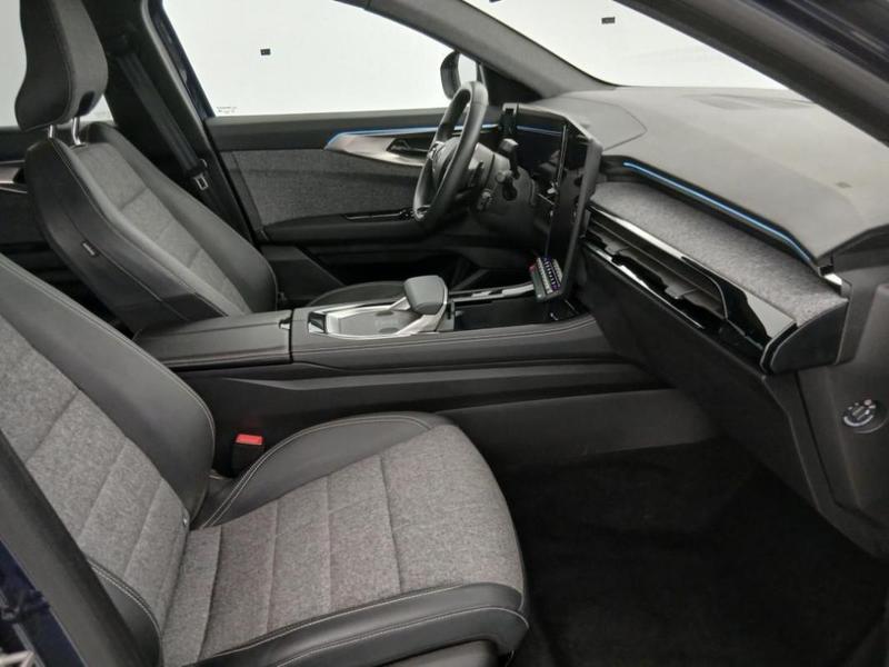 Renault Espace VI E-Tech hybrid 200 Techno