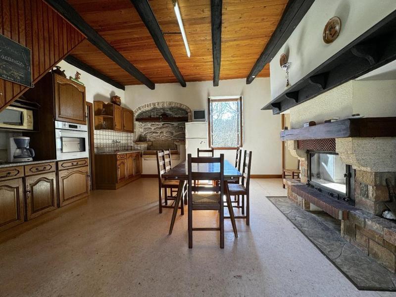 Maison - 190 m² - 10 pièces