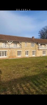 Immeuble - 1 500 m² - 15 pièces