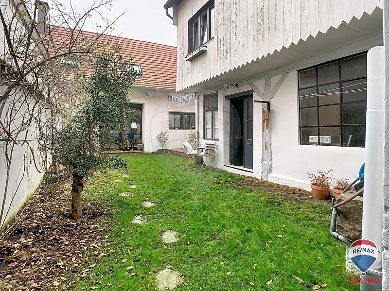 Maison - 192 m² - 7 pièces