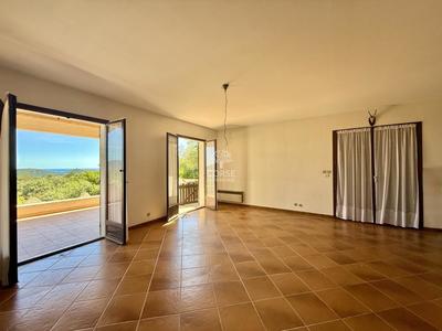 Maison - 163 m² - 6 pièces