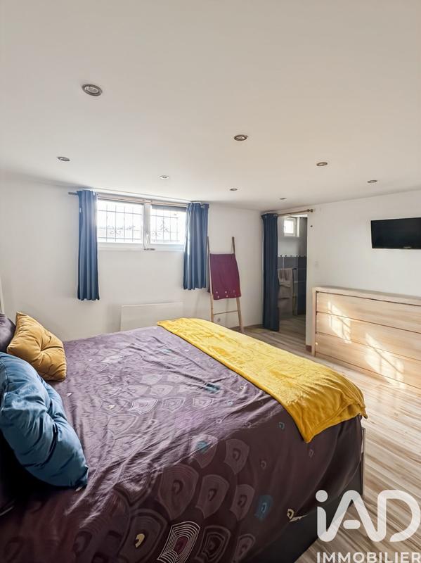 Maison - 140 m² - 6 pièces