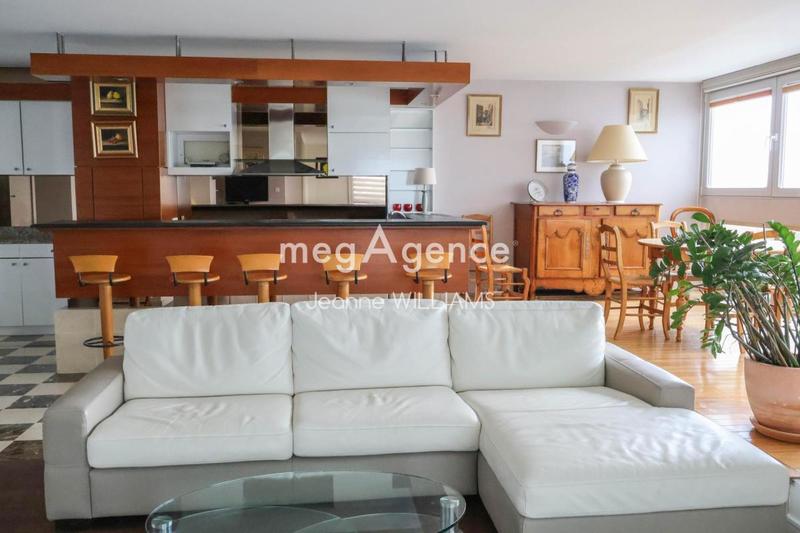 Appartement - 81 m² - 3 pièces