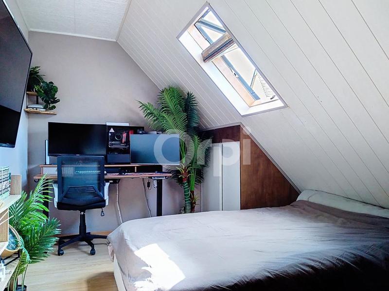 Maison - 86 m² - 5 pièces