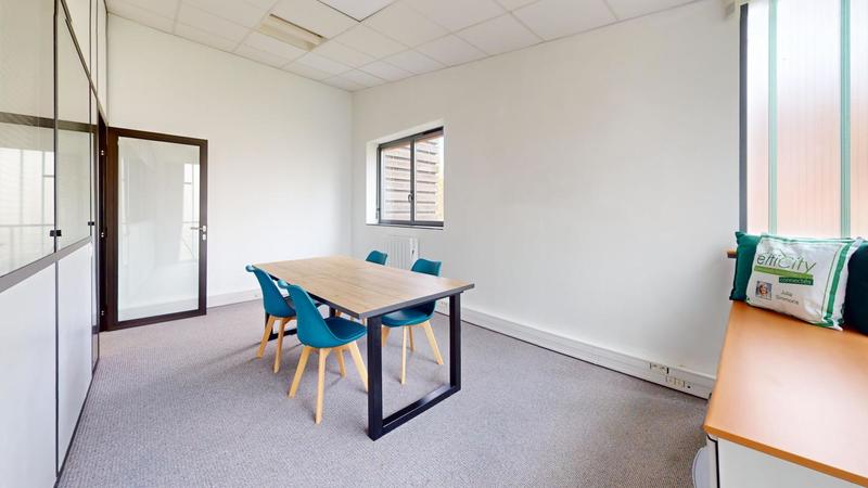 Bureau - 56 m² - 2 pièces