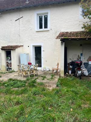 Maison - 105 m² - 4 pièces